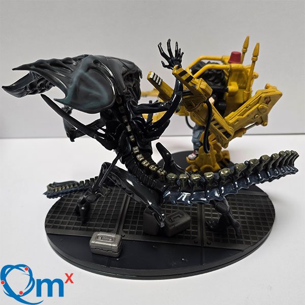 QMx Aliens Q-Fig Max Elite Alien Queen and Ripley with Power Loader Figure Set